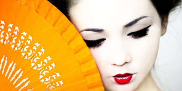 Young geisha dancing